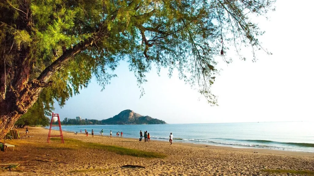 suan son pradipat beach hua hin